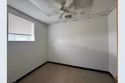 481 Memorial Pkwy, Phillipsburg, NJ 08865 - Photo 32