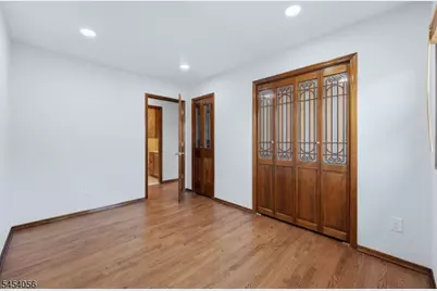 700 Willick Rd, Linden, NJ 07036 - Photo 8