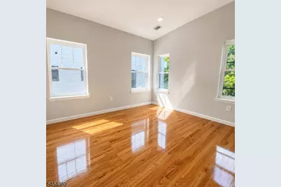 627 Thomas Blvd, Apt 2 #1, East Orange, NJ 07017 - Photo 8
