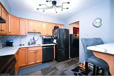 808 Eves Dr #2M, Hillsborough Township, NJ 08844 - Photo 16