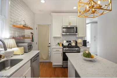 46 Hazelwood Rd #1, Bloomfield, NJ 07003 - Photo 16