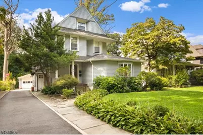 46 Hazelwood Rd #1, Bloomfield, NJ 07003 - Photo 2