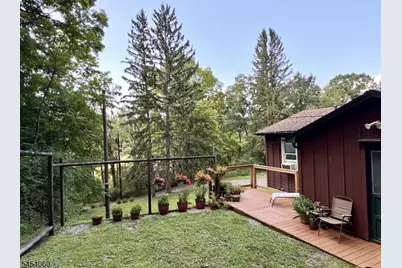 20 E Crisman Rd, Hardwick Township, NJ 07825 - Photo 2