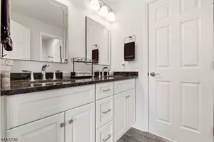 2 Bluffs Ct, Hamburg, NJ 07419 - Photo 38