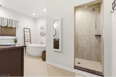 2 Bluffs Ct, Hamburg, NJ 07419 - Photo 24