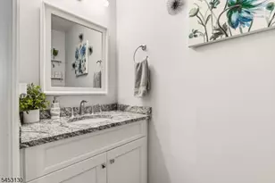 2 Bluffs Ct, Hamburg, NJ 07419 - Photo 32