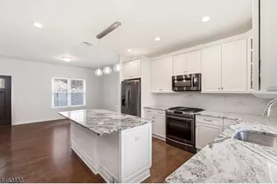 2 Bluffs Ct, Hamburg, NJ 07419 - Photo 18