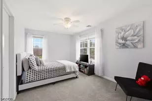 2 Bluffs Ct, Hamburg, NJ 07419 - Photo 36