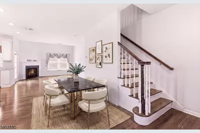 2 Bluffs Ct, Hamburg, NJ 07419 - Photo 12