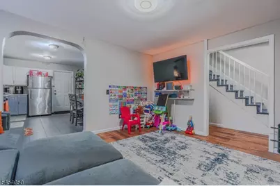 74 Lincoln Pl, Irvington, NJ 07111 - Photo 6