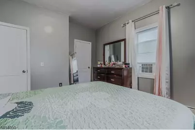 74 Lincoln Pl, Irvington, NJ 07111 - Photo 12