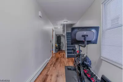 74 Lincoln Pl, Irvington, NJ 07111 - Photo 2