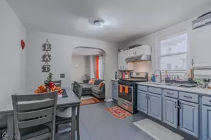 74 Lincoln Pl, Irvington, NJ 07111 - Photo 4