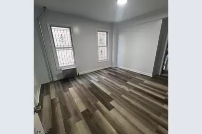345 Summer Ave, Newark, NJ 07104 - Photo 4