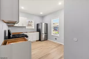76 Grumman Ave, Newark, NJ 07112 - Photo 2