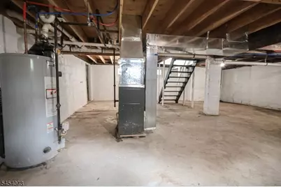 865 S 20th St, Newark, NJ 07108 - Photo 30