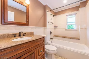 19 Pease Ave, Verona, NJ 07044 - Photo 20