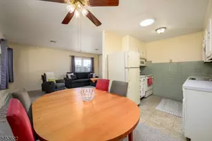 1020A Aberdeen Dr, Lakewood Twp., NJ 08701 - Photo 10