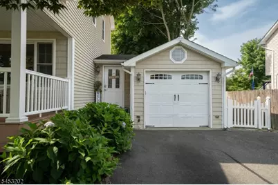 44 First St, Roxbury Township, NJ 07847 - Photo 4