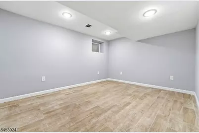 244 Clinton Ave #1, Jersey City, NJ 07304 - Photo 14