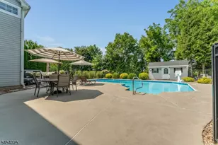 30 Meadowview Dr, Lopatcong Township, NJ 08865 - Photo 36