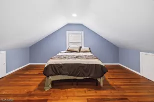 48 Laurel Ave, East Orange, NJ 07017 - Photo 12