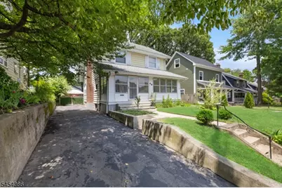 48 Laurel Ave, East Orange, NJ 07017 - Photo 2