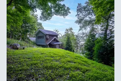 118 Lakeside Dr, Liberty Township, NJ 07823 - Photo 4