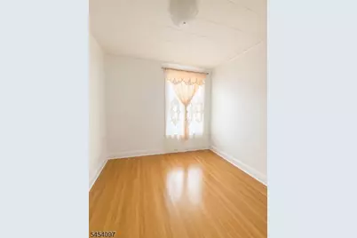 22 Quinn St, Paterson, NJ 07501 - Photo 6