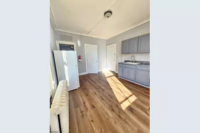 70 Jackson Ave #B, North Plainfield, NJ 07060 - Photo 2