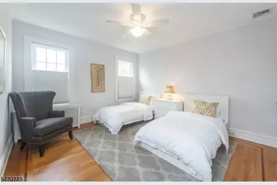238 Park St #2, Montclair, NJ 07042 - Photo 12