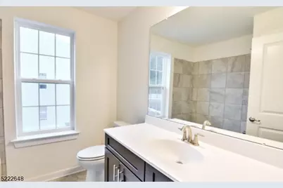 712 Parkview Ln, Rockaway Township, NJ 07866 - Photo 6