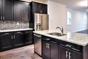 712 Parkview Ln, Rockaway Township, NJ 07866 - Photo 2