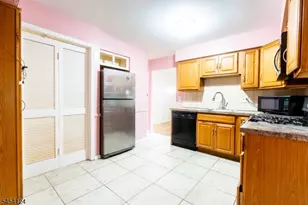 640 Warfield Rd, North Plainfield, NJ 07063 - Photo 6