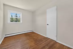 1387 Hamilton St, Franklin Township, NJ 08873 - Photo 10