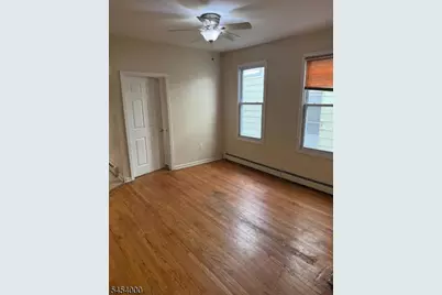 124 Marshall St, Elizabeth, NJ 07206 - Photo 2