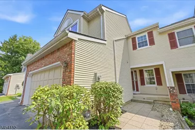 703 Porter Way, Bridgewater, NJ 08807 - Photo 4