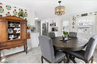 8 Cherokee Road, Cranford Township, NJ 07016 - Photo 14