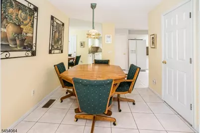 52 Jesse Ct, Montville Township, NJ 07045 - Photo 16