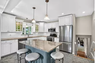 4 Fox Chase Ln, Morris Township, NJ 07960 - Photo 8