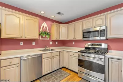 102 Constitution Way #102, Bernards Township, NJ 07920 - Photo 14