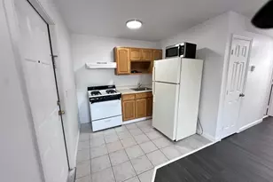 23 Highland St, Paterson, NJ 07524 - Photo 2