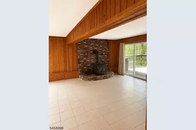 52 Lounsberry Hollow Rd, Vernon, NJ 07461 - Photo 10