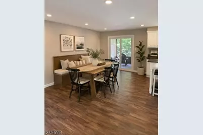 52 Lounsberry Hollow Rd, Vernon, NJ 07461 - Photo 4