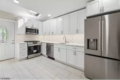 57 Greenwood Ave Unit #2, Madison, NJ 07940 - Photo 2