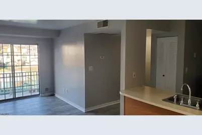 755 Summer Ave #2C, Newark, NJ 07104 - Photo 6