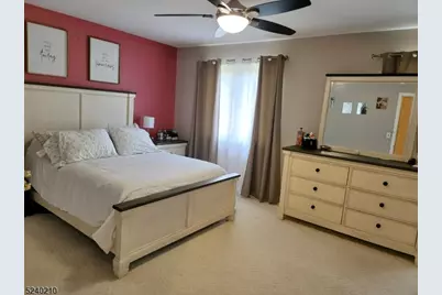 55 Stockton Ct, Parsippany, NJ 07950 - Photo 18
