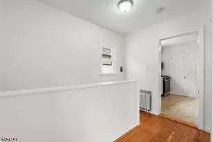 49 Livingston Ave, Lyndhurst Township, NJ 07071 - Photo 28