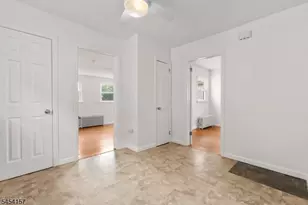 49 Livingston Ave, Lyndhurst Township, NJ 07071 - Photo 16