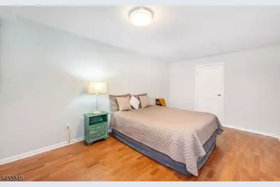 81 Brandywyne Drive, Florham Park, NJ 07932 - Photo 18